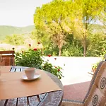 Κατάλυμα σε φάρμα Tenuta Di Caiolo *