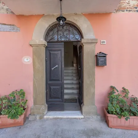 Farm stay Tenuta Di Caiolo *