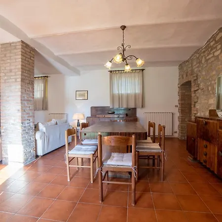 Tenuta Di Caiolo *
