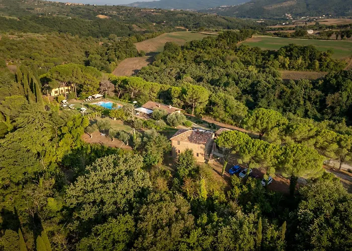 Alloggio per agriturismo Tenuta Di Caiolo *